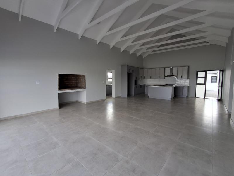 3 Bedroom Property for Sale in Britannia Bay Western Cape
